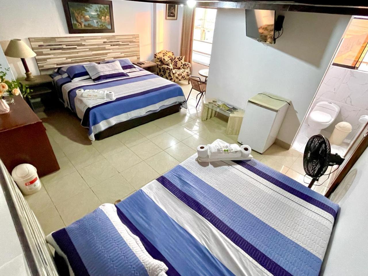 Hostal Ocean Pacifico بونتا نيغرا المظهر الخارجي الصورة