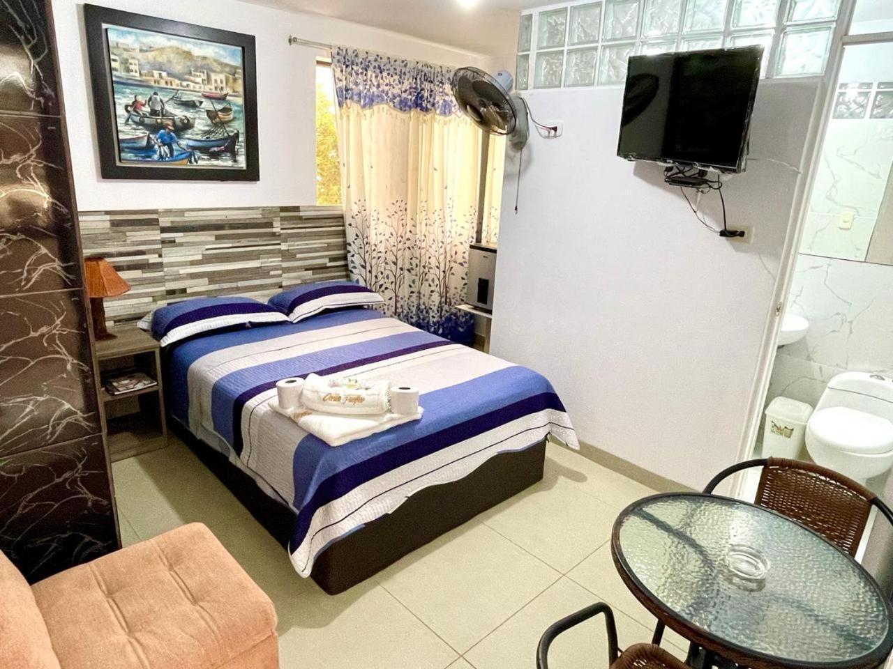 Hostal Ocean Pacifico بونتا نيغرا المظهر الخارجي الصورة