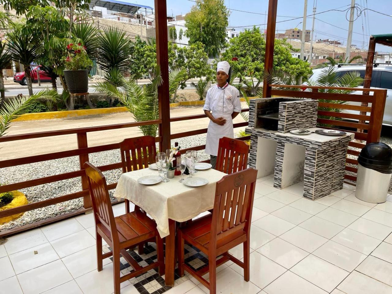 Hostal Ocean Pacifico بونتا نيغرا المظهر الخارجي الصورة